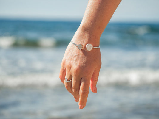 Full Moon Shiva Seashell Bangle