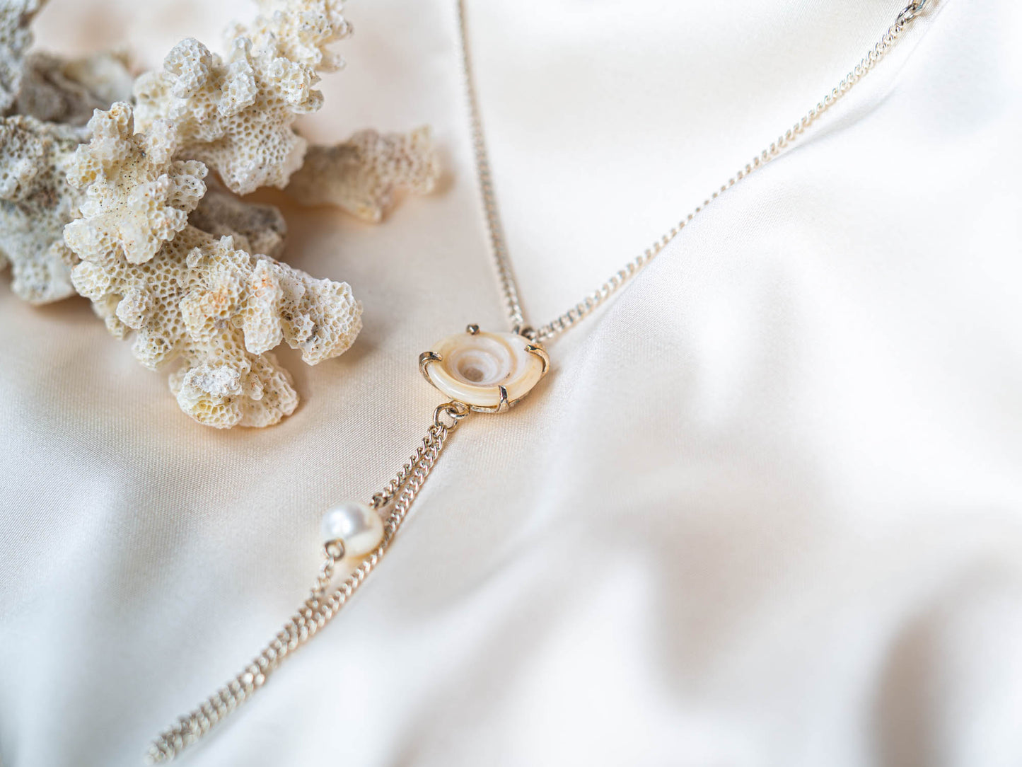 Seashell Hand Chain Bracelet