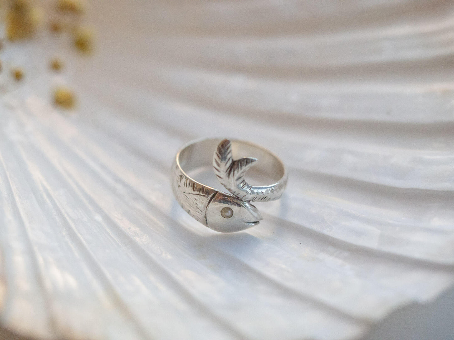 Hand-Carved Sterling Silver Fish & Pearl Ring – One-of-a-Kind Ocean-Inspired Design