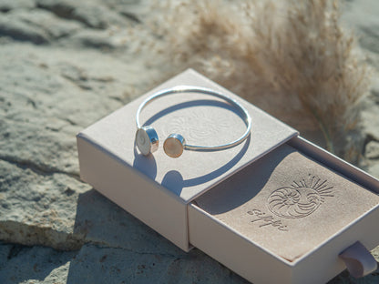 Full Moon Shiva Seashell Bangle