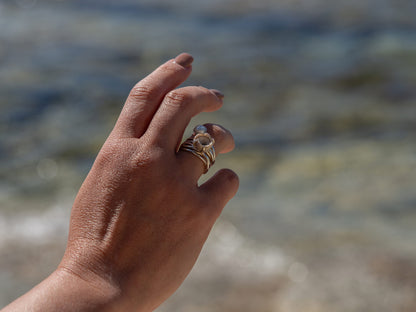 Seashell Pearl Wavy Ring