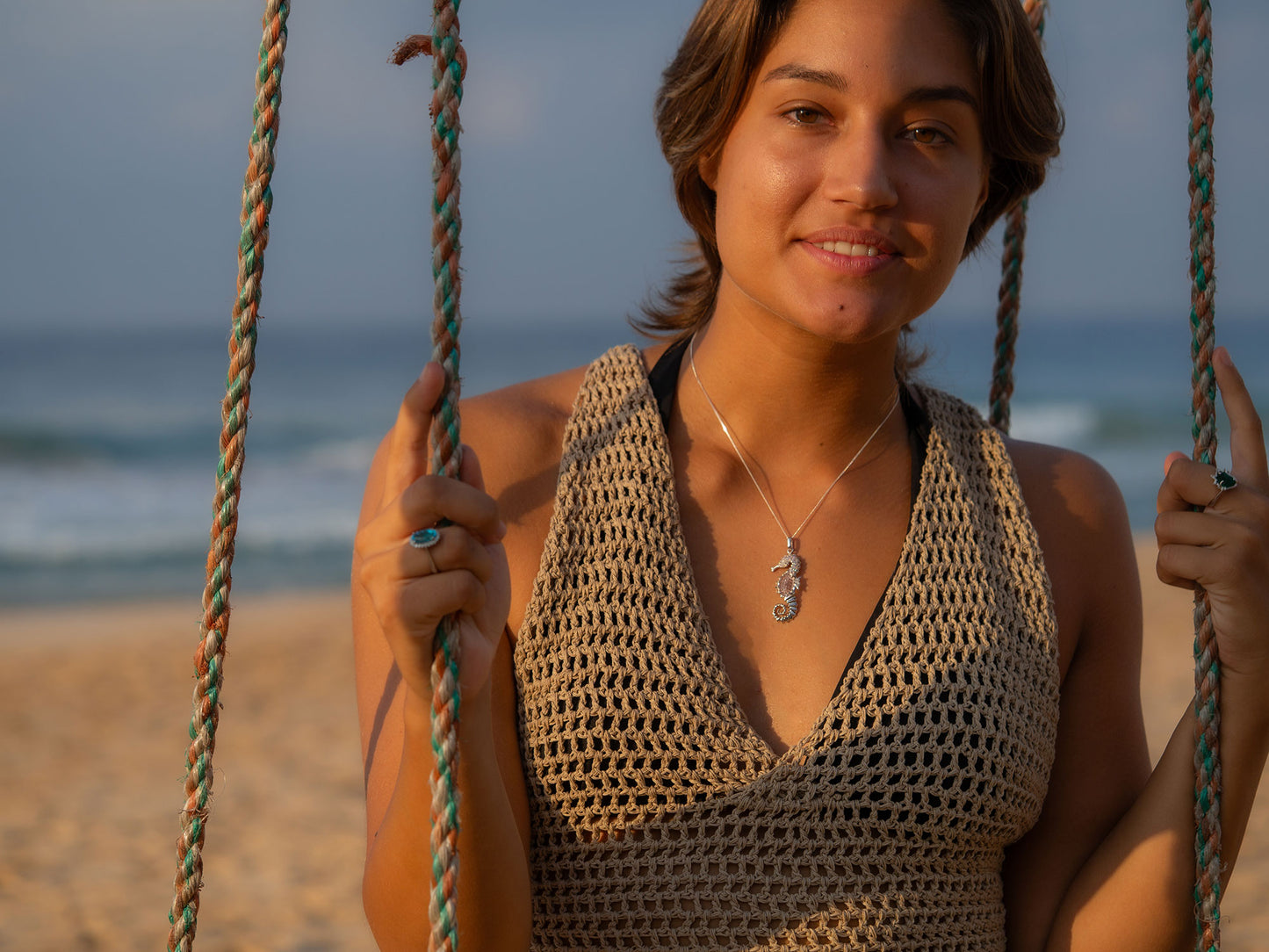 Elegant Seahorse Pendant Necklace with Sparkling Stones and Pink Accent