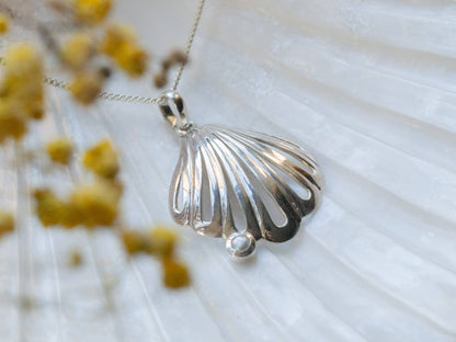 Handcrafted Sterling Silver Unique Seashell Necklace with Freshwater Cultured Pearl