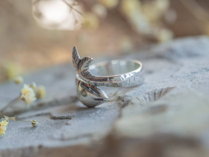 Hand-Carved Sterling Silver Fish & Pearl Ring – One-of-a-Kind Ocean-Inspired Design